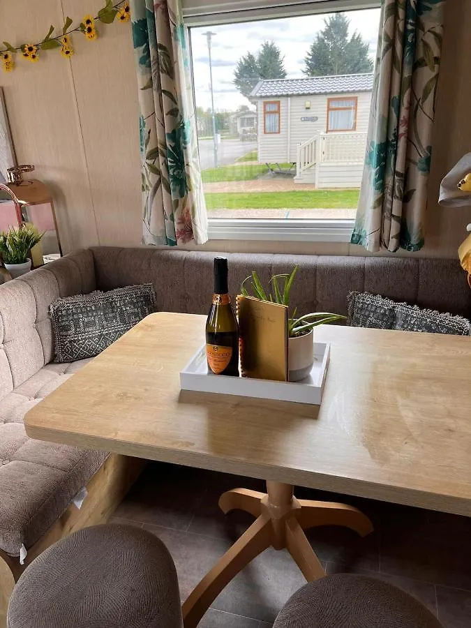 Camping Hotel N And B Caravan Hire Flamingo Land à Kirby Misperton